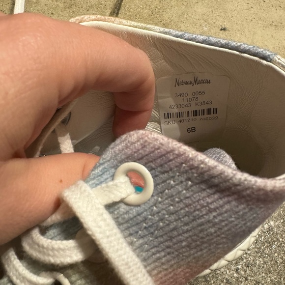 Chanel Printed Multicolor High Top Sneaker CC Logo - Picture 8 of 13